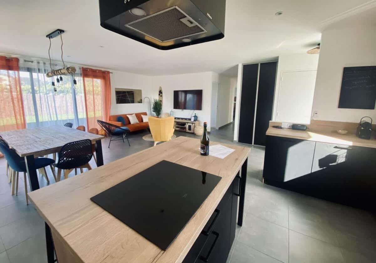 Villa Carantec 4 Stars House With Private Jacuzzi And Garden For 6 Persons Exterior foto